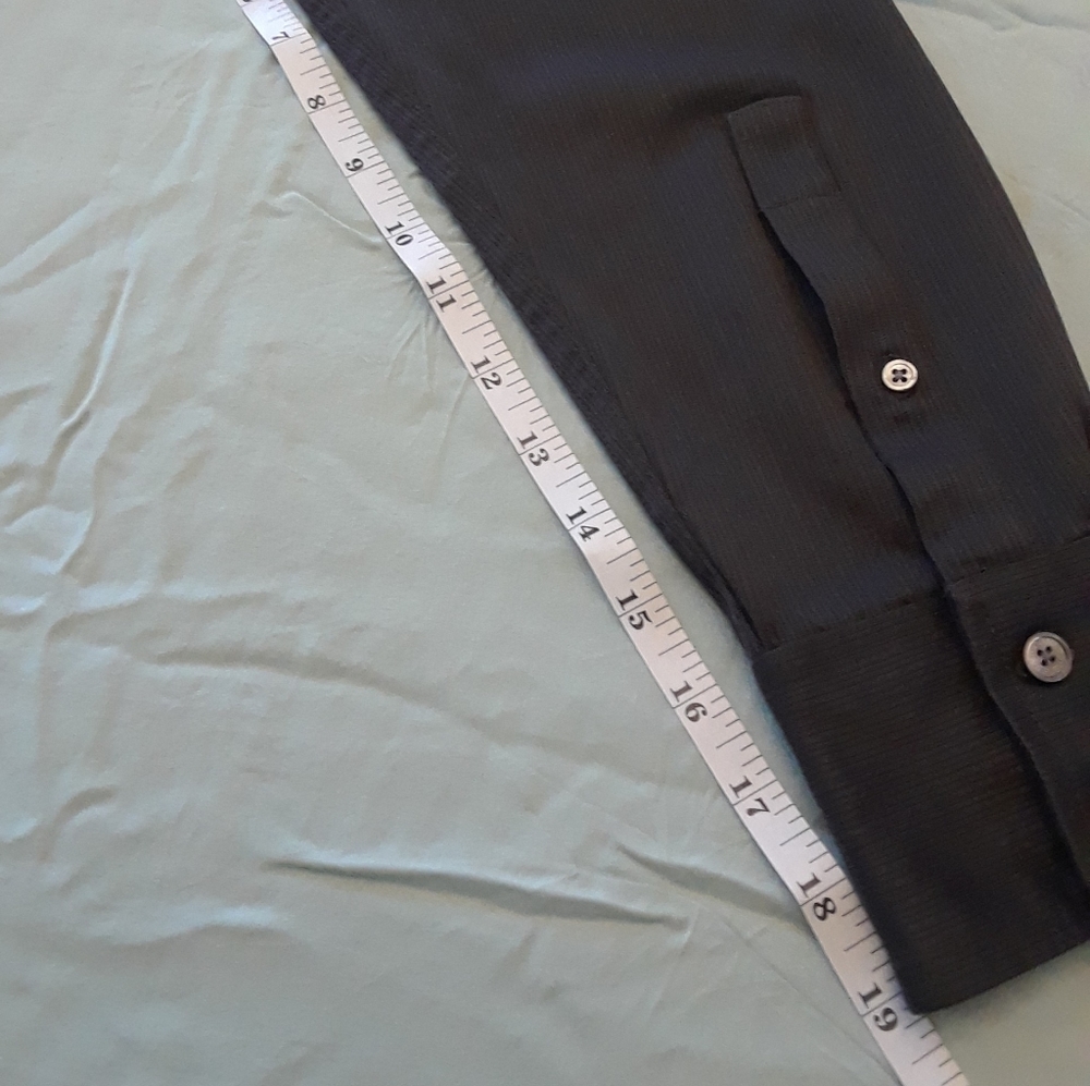 Banana Republic Men's Shirt Button Up - Picture 6 of 15